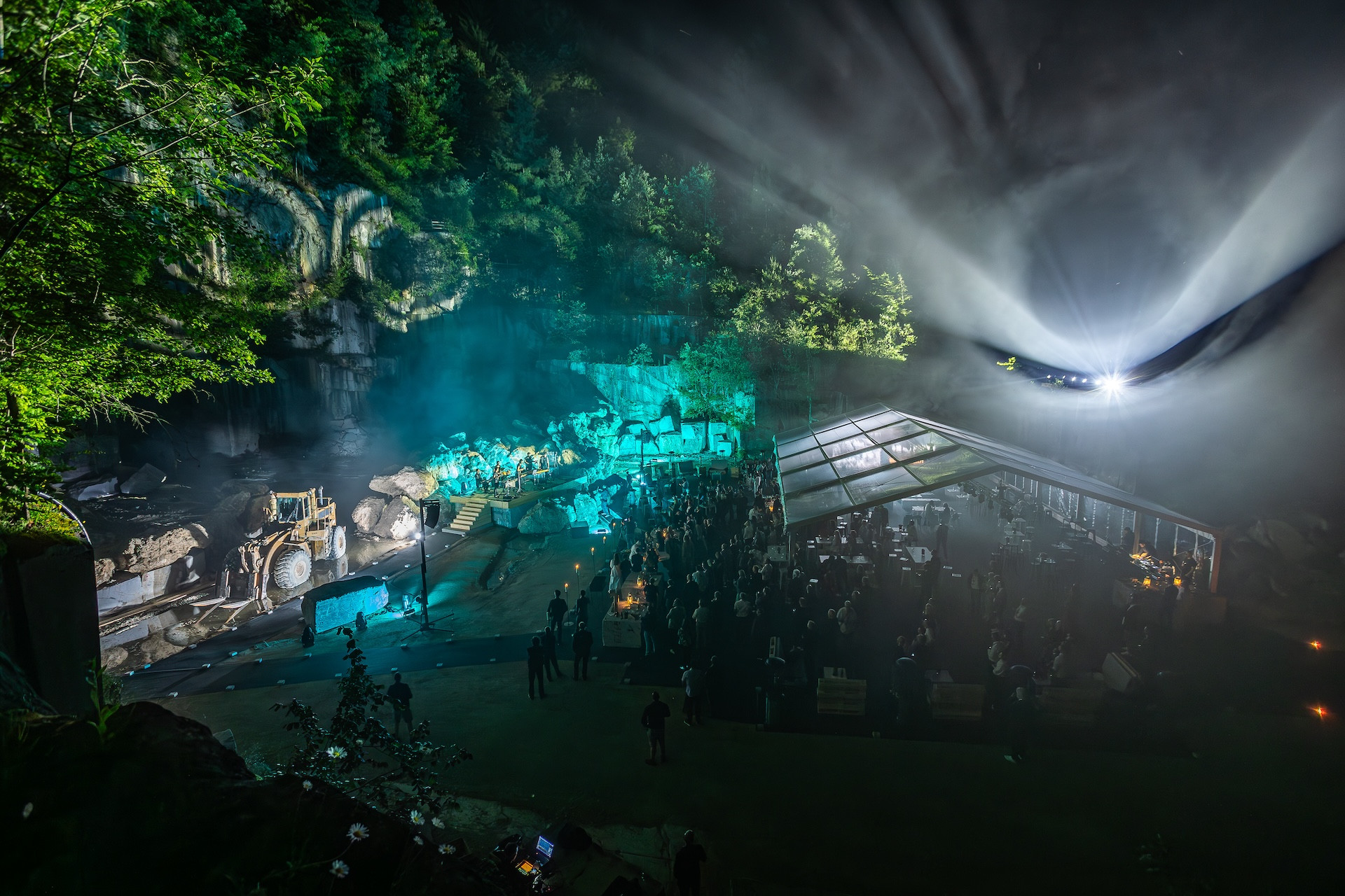 MARMOR HOTAVLJE 300 let