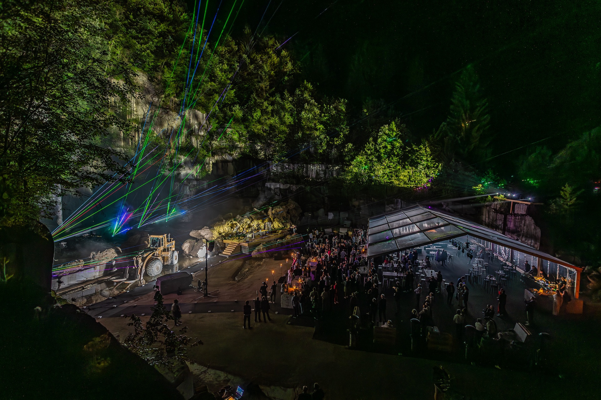 MARMOR HOTAVLJE 300 let