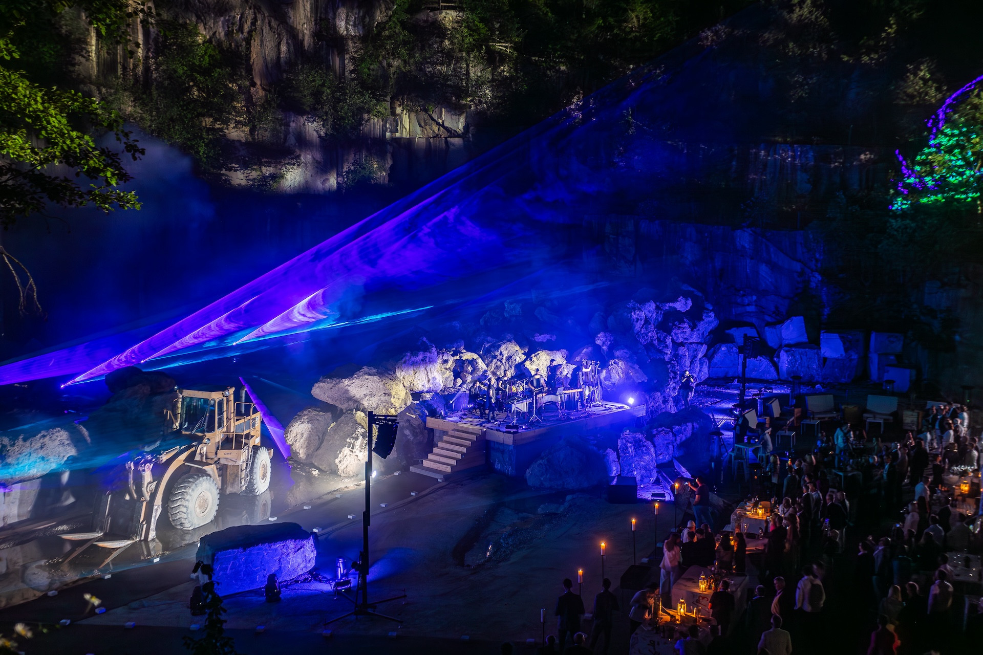 MARMOR HOTAVLJE 300 let