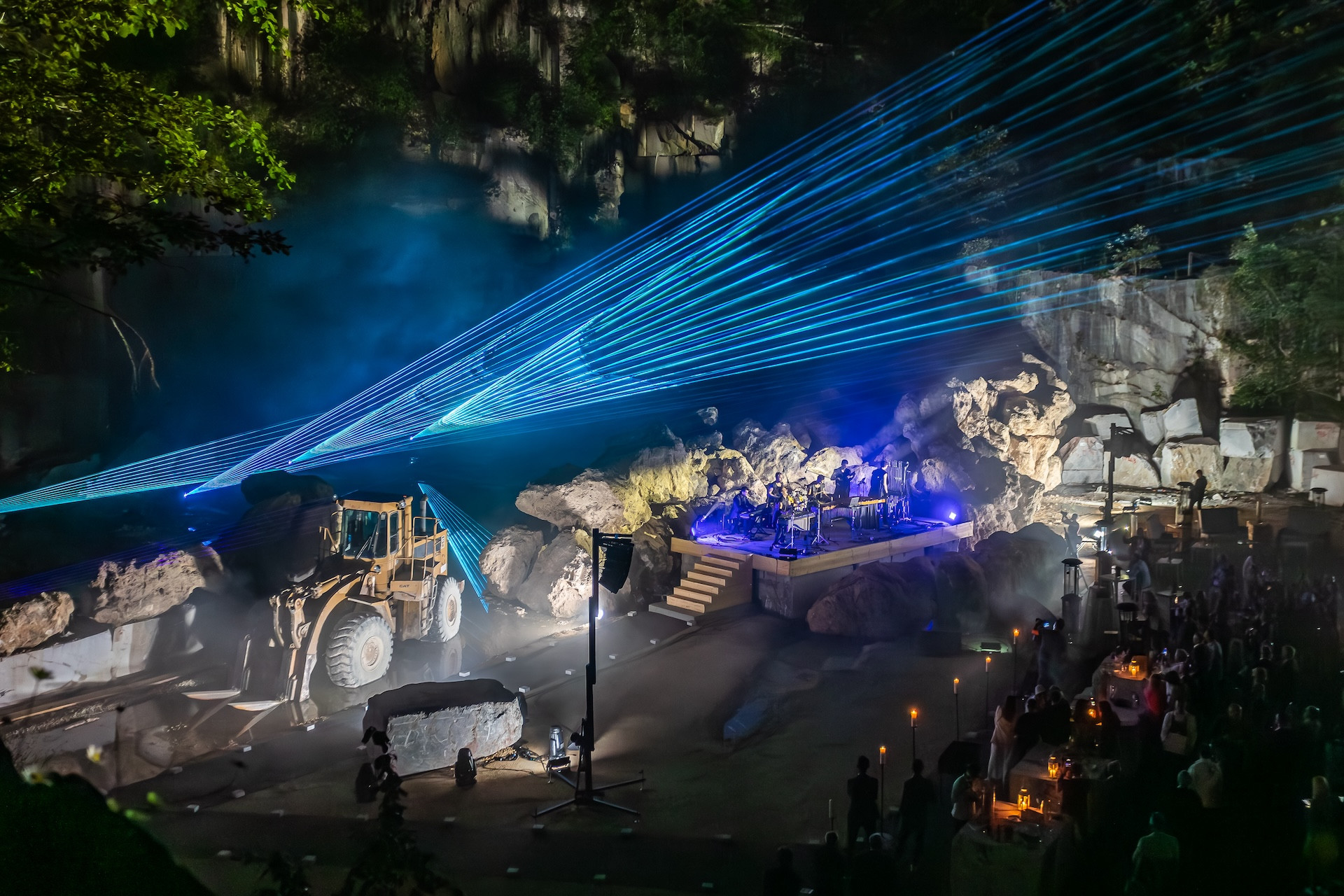 MARMOR HOTAVLJE 300 let