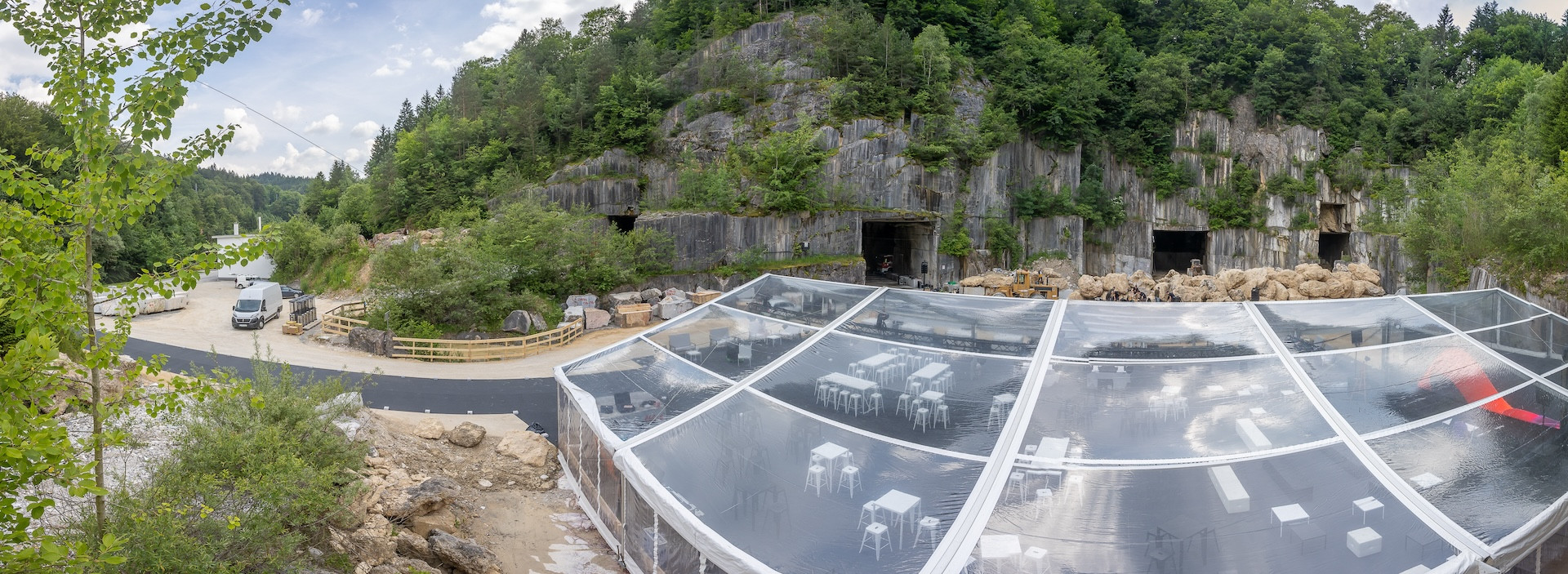 MARMOR HOTAVLJE 300 let