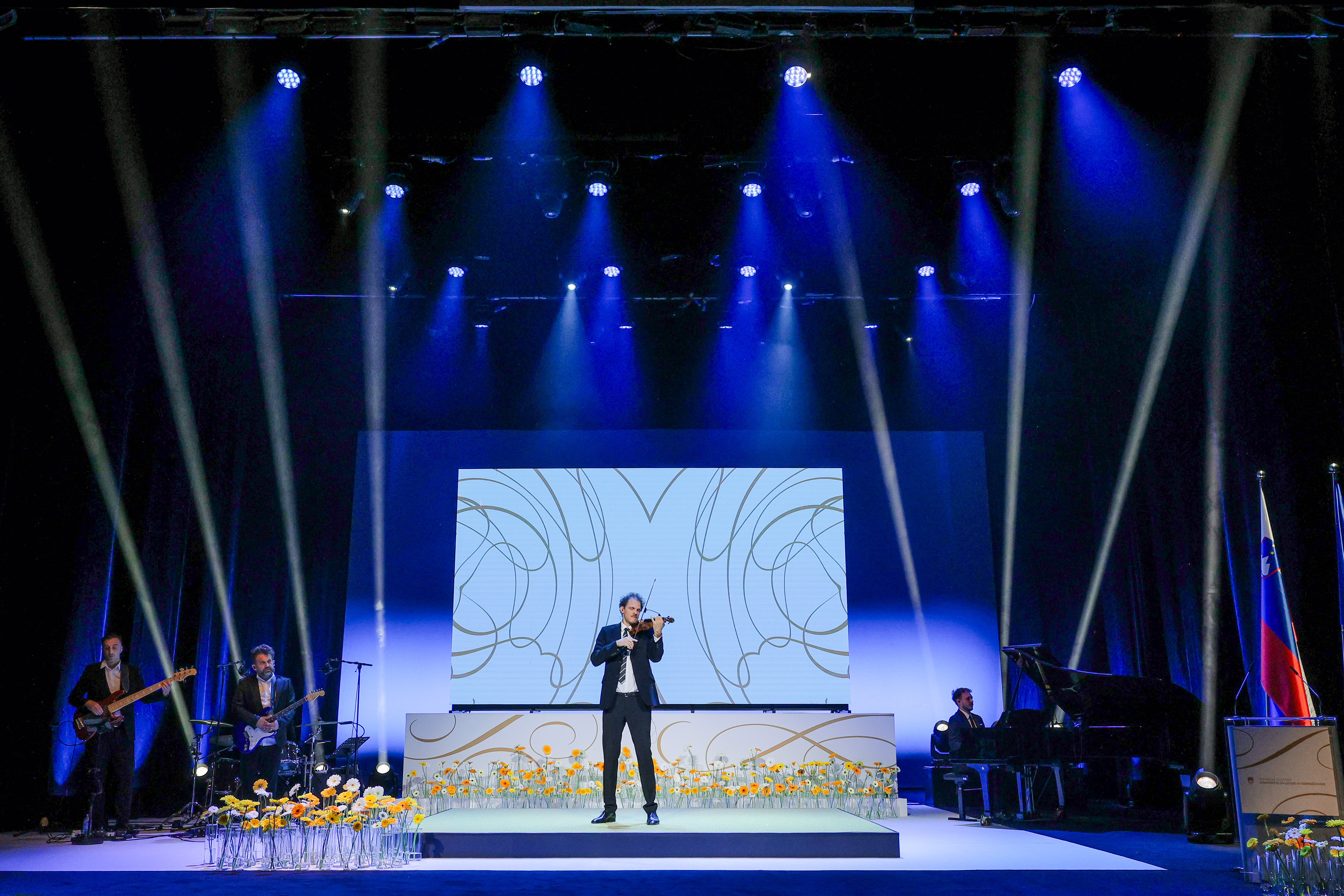 PODELITEV NAGRAD NA PODROČJU ŠOLSTVA V LETU 2025