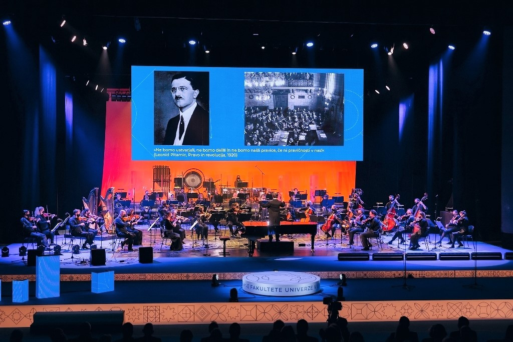 Pravna_fakulteta_100let_CD-29_foto_Marko_Delbello_Ocepek (2)