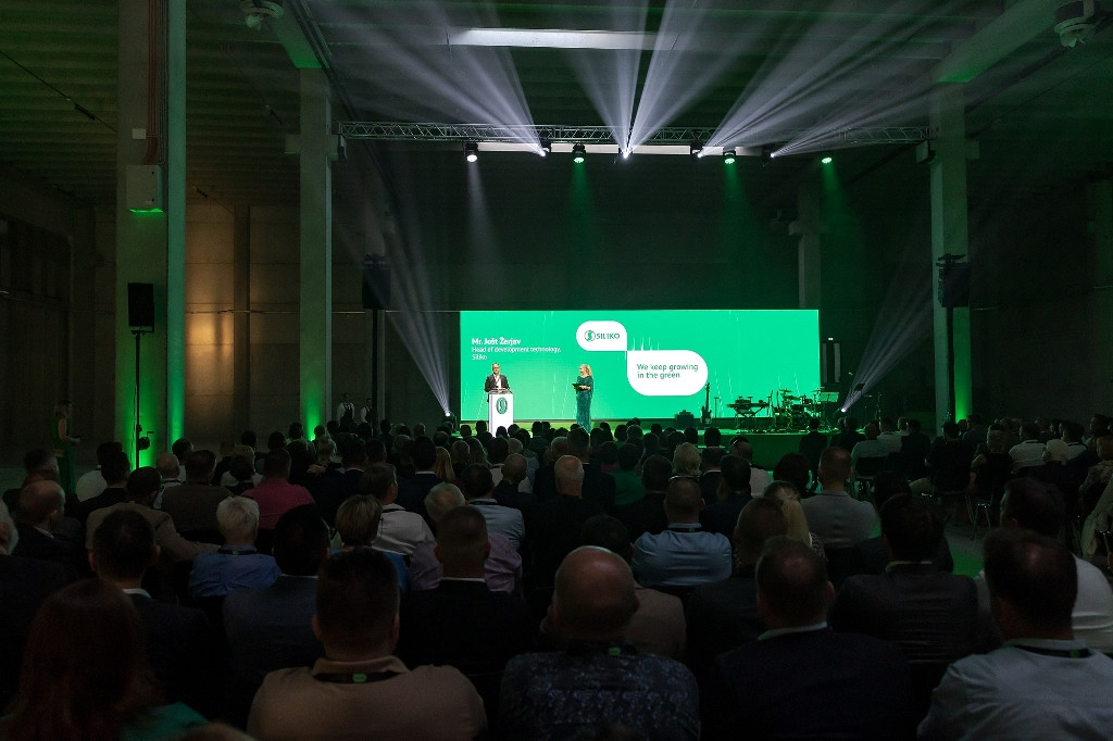 Siliko_30_let-283_foto_Marko_Delbello_Ocepek