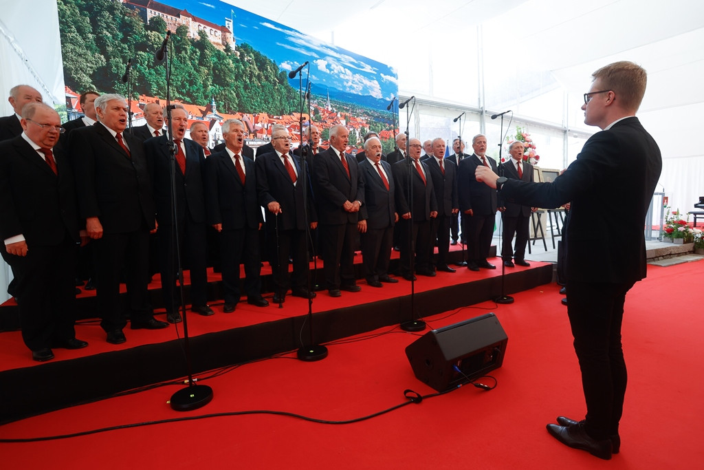 Slavnostna seja in podelitev naziva častni meščan in meščanka mesta Ljubljana
