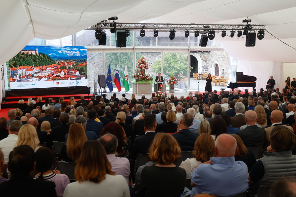 Slavnostna seja in podelitev naziva častni meščan in meščanka mesta Ljubljana