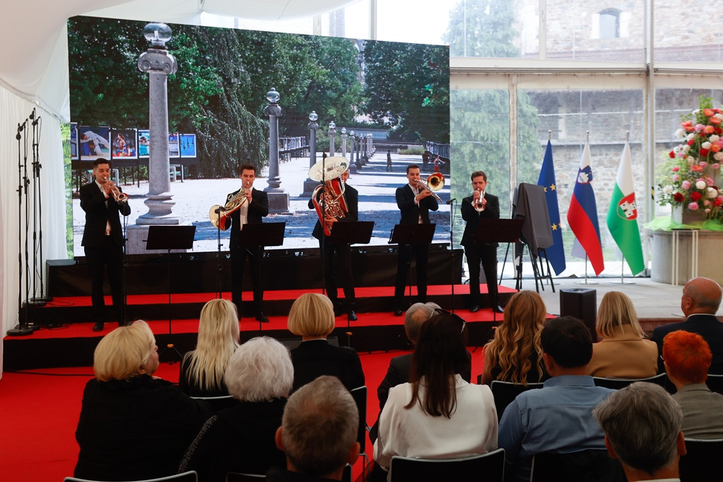 Slavnostna seja in podelitev naziva častni meščan in meščanka mesta Ljubljana