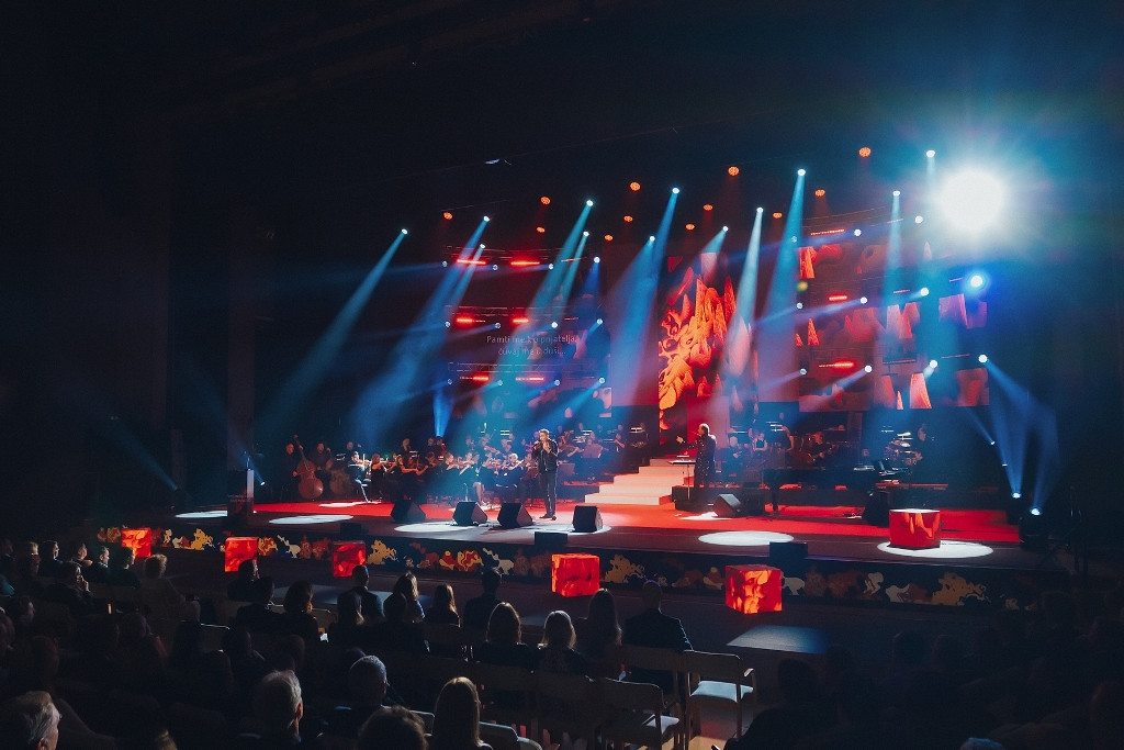 Slavnostni novoletni koncert Zvarovalnice Triglav