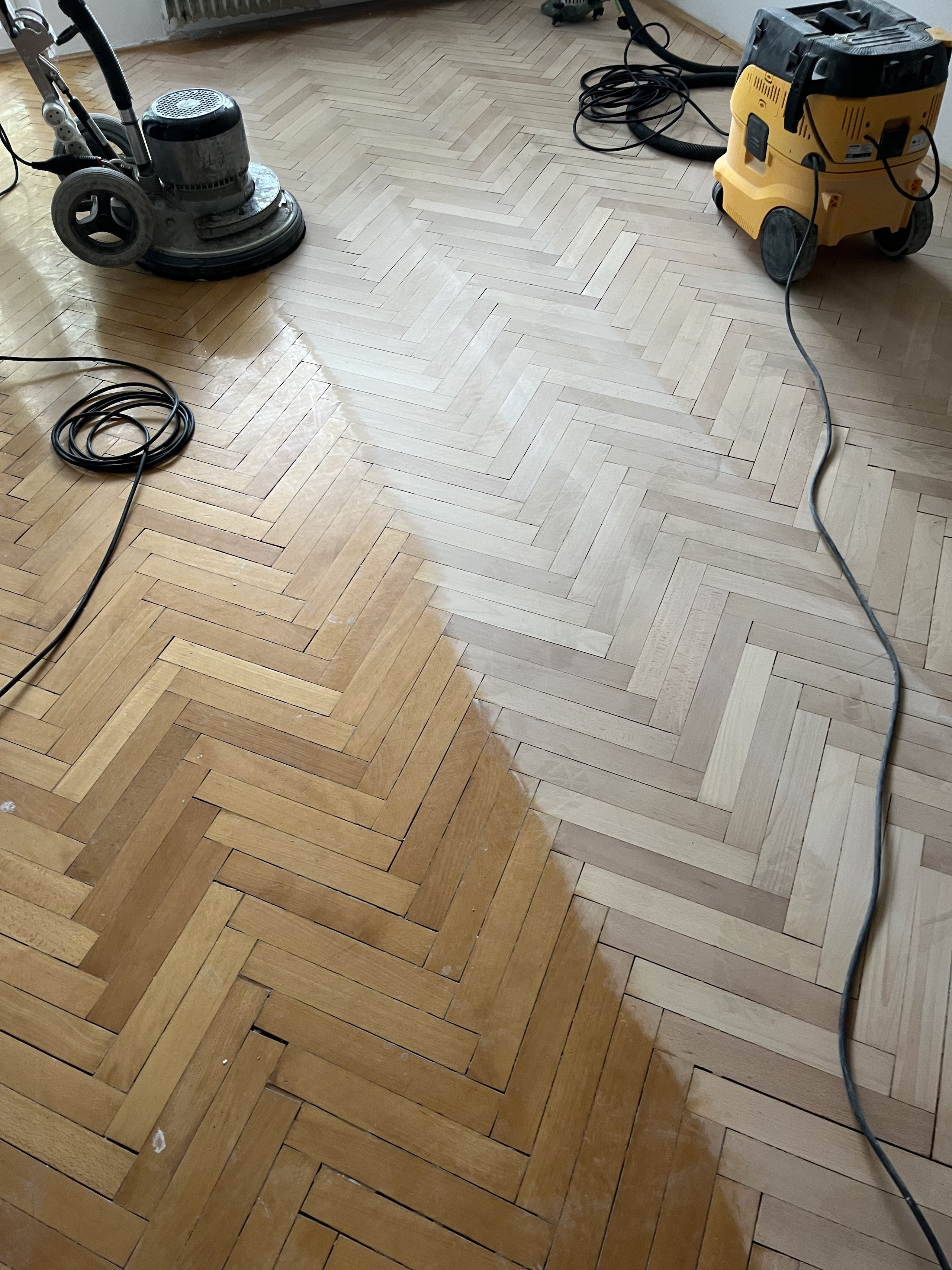 Obnova bukovega parketa MB