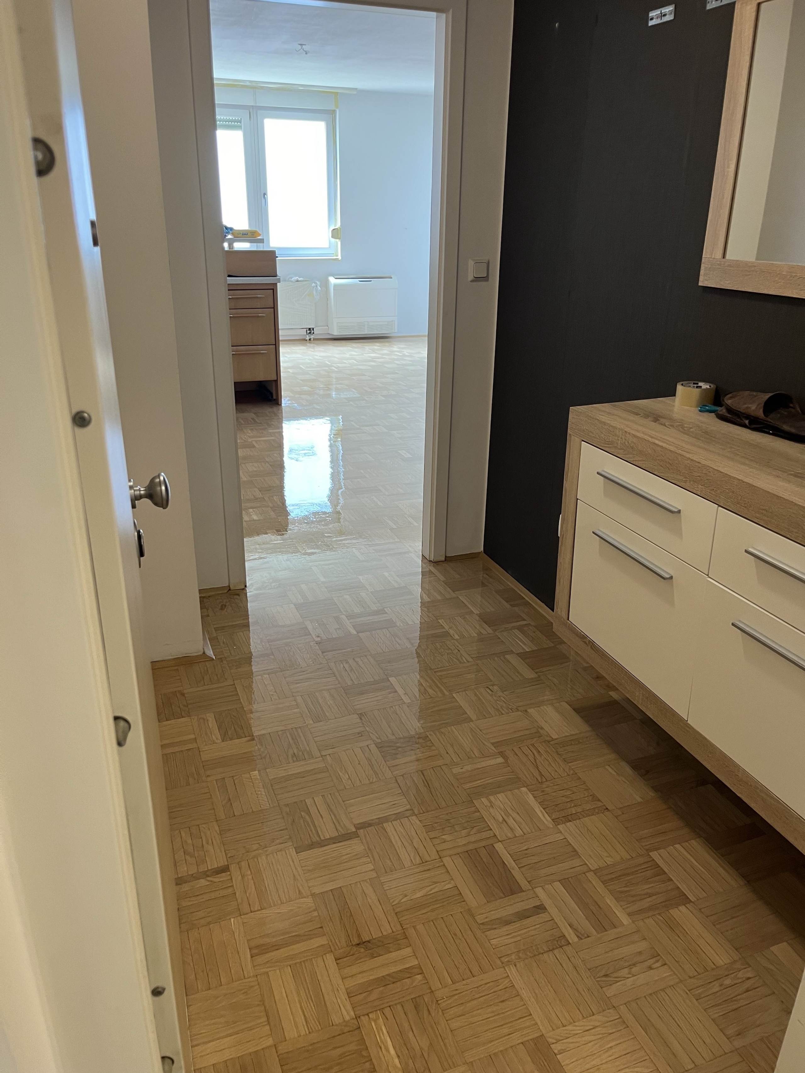 Obnova lamelnega parketa AB