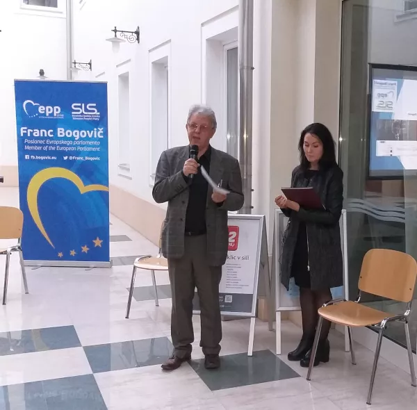 United in variety - združeni v različnosti