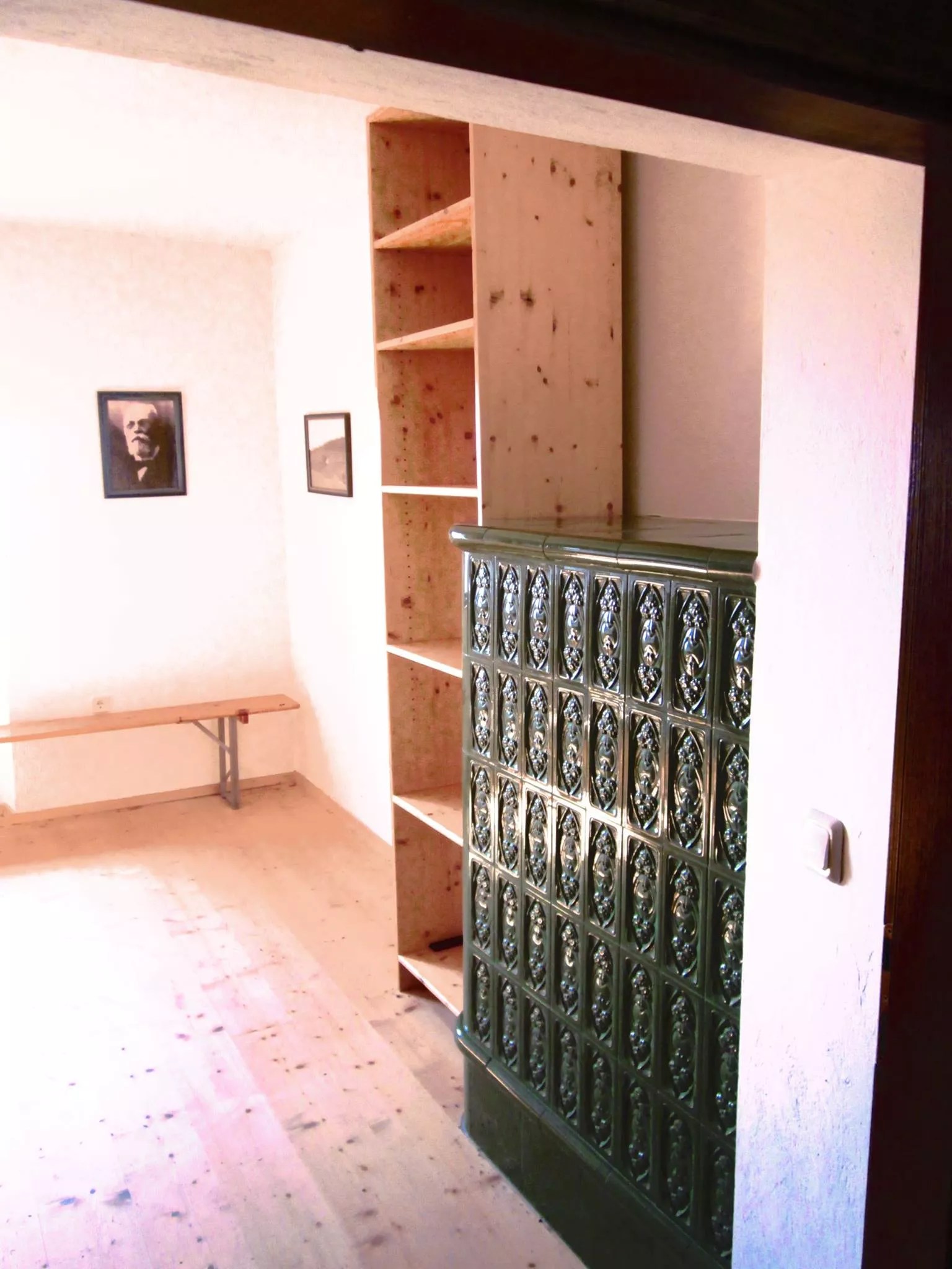 Vabilo v Pišece:  „Moja hiša je tvoj dom“