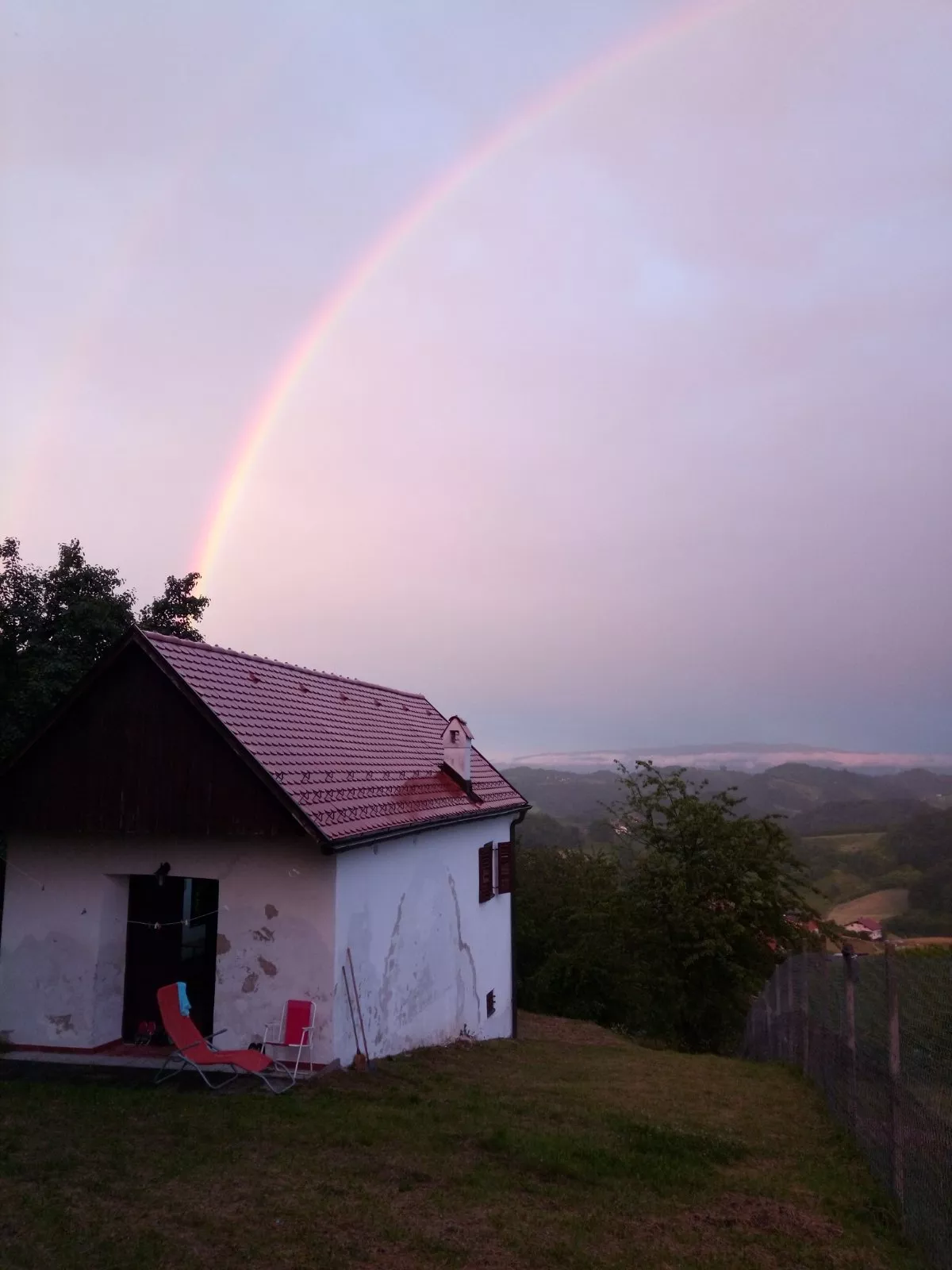 Vabilo v Pišece:  „Moja hiša je tvoj dom“