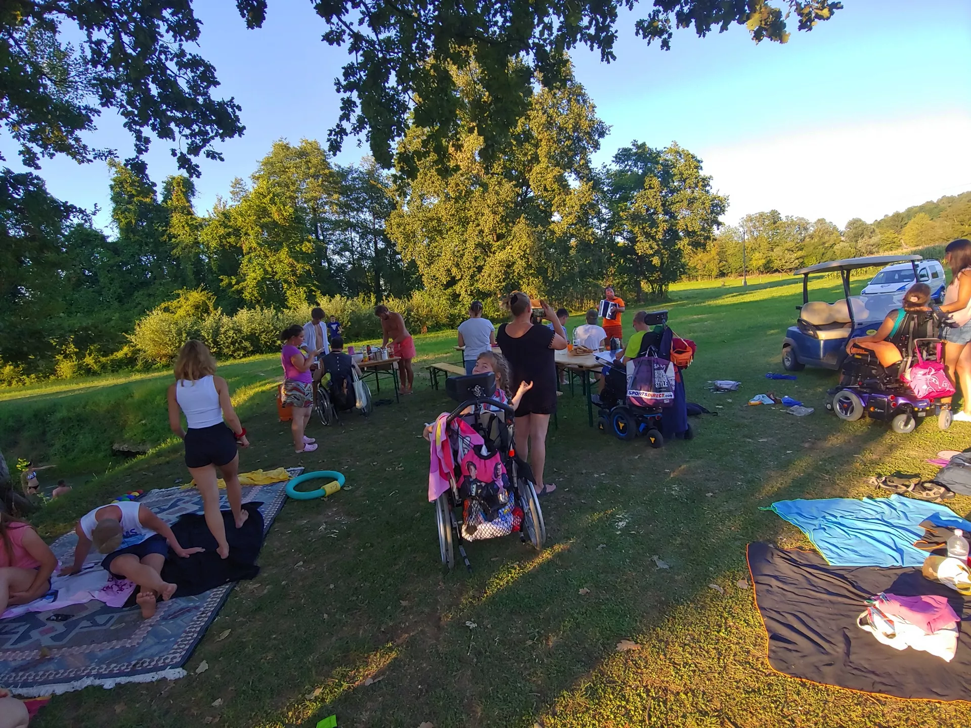 Center aktivnosti invalidnih oseb Bušeča vas