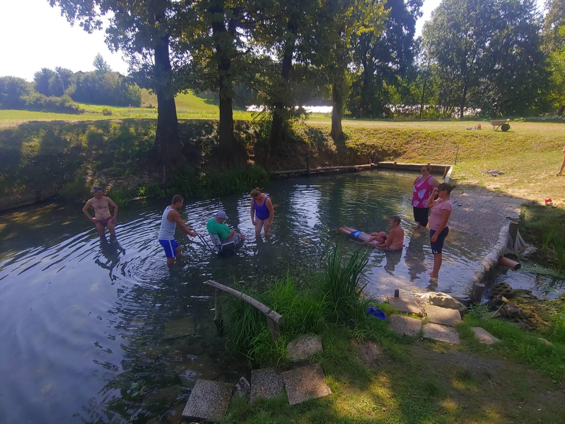 Center aktivnosti invalidnih oseb Bušeča vas