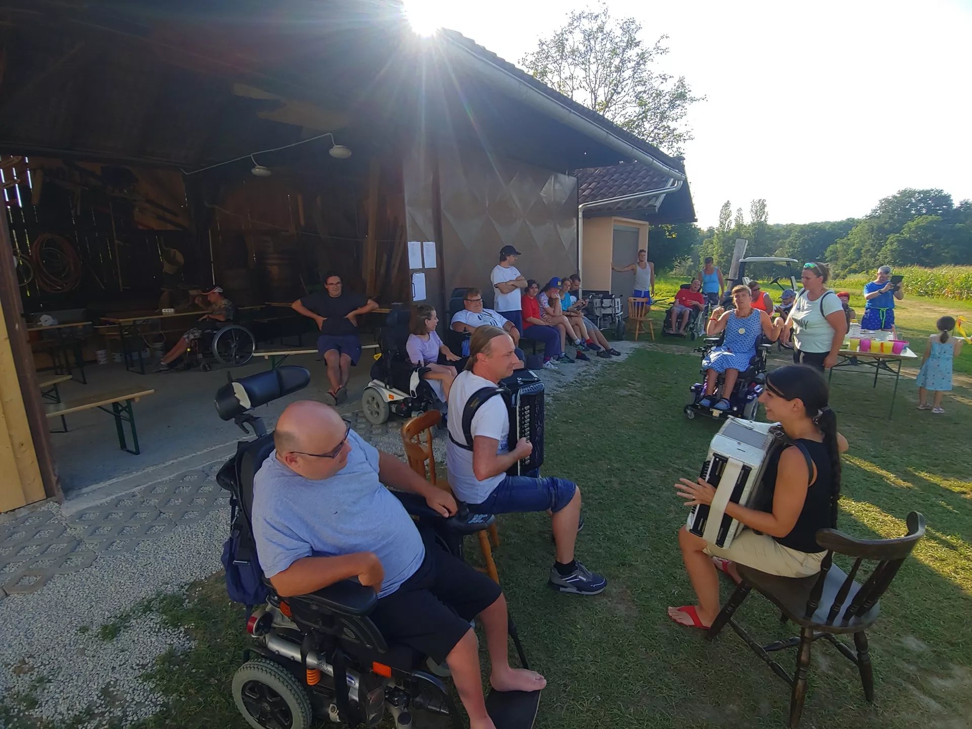 Center aktivnosti invalidnih oseb Bušeča vas