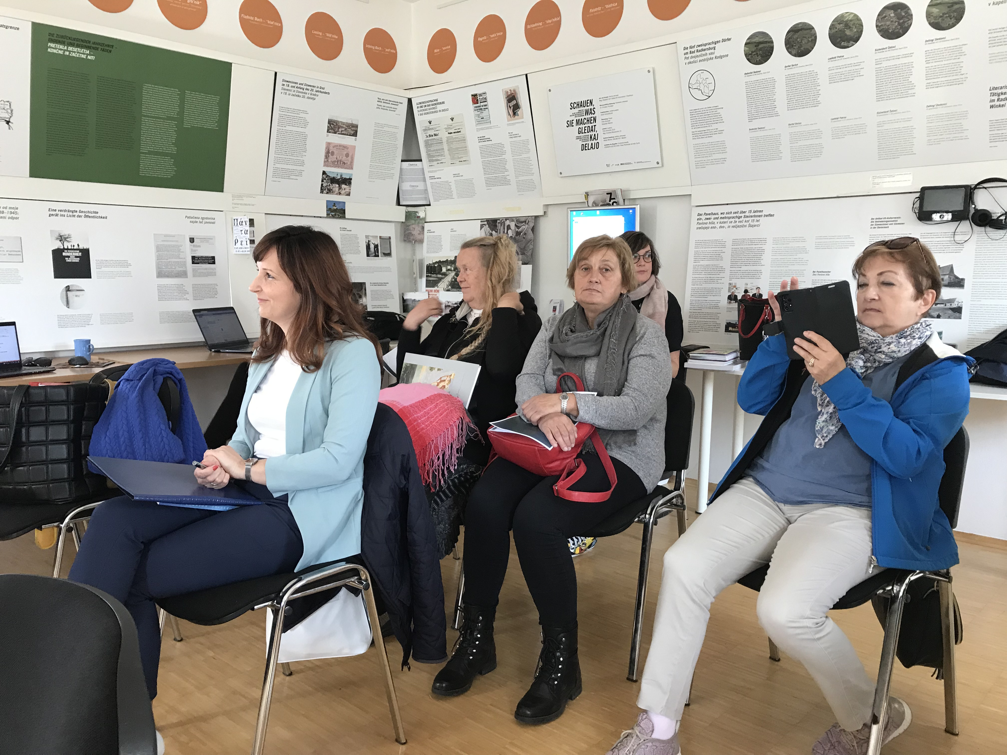 Posvet Slovenci v zamejstvu - reflefskija ob tridesetletnici smostojne Slovenije