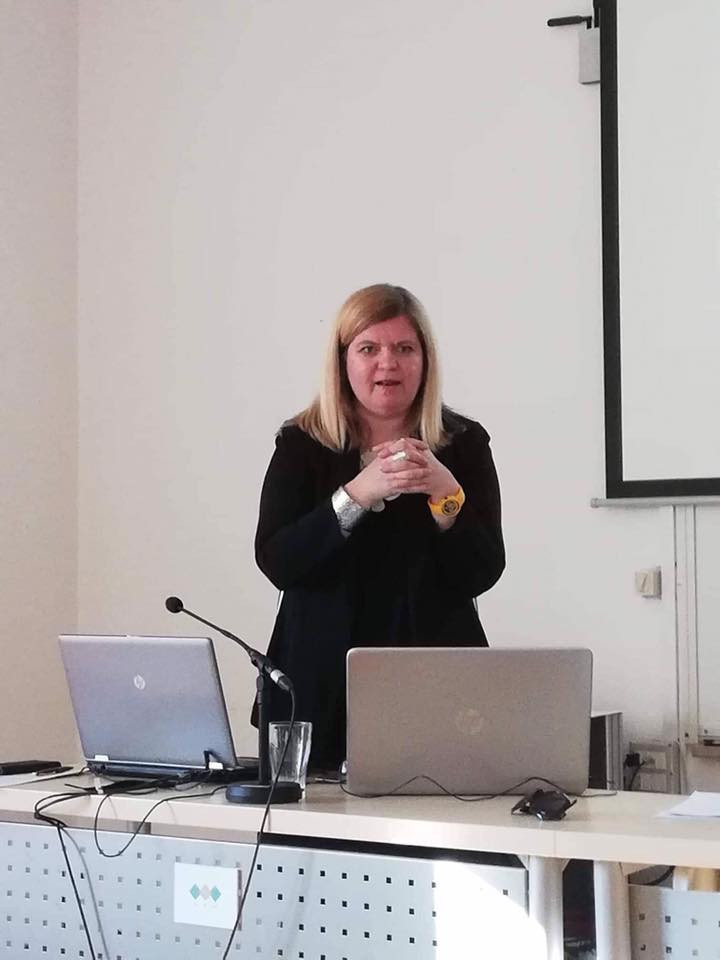 Zbor članov SED, 26. marec 2019. Predsednica Alenka Černelič Krošelj. Foto: Zora Slivnik.