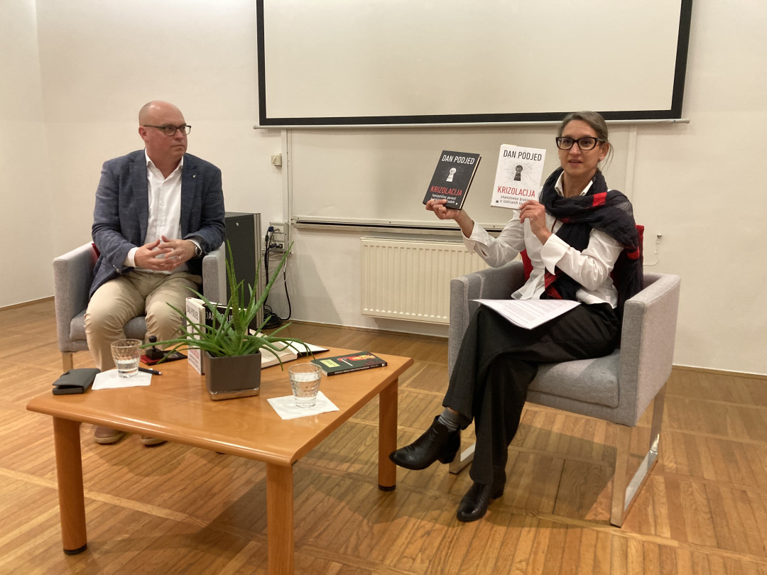 Znanstvenofantastični pogovor z DANOM PODJEDOM