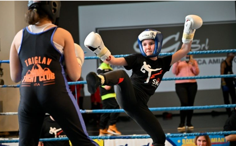 Savate klub Domžale navdušil na premierni tekmi Triglav pokala Koper v Spodnjih Škofijah