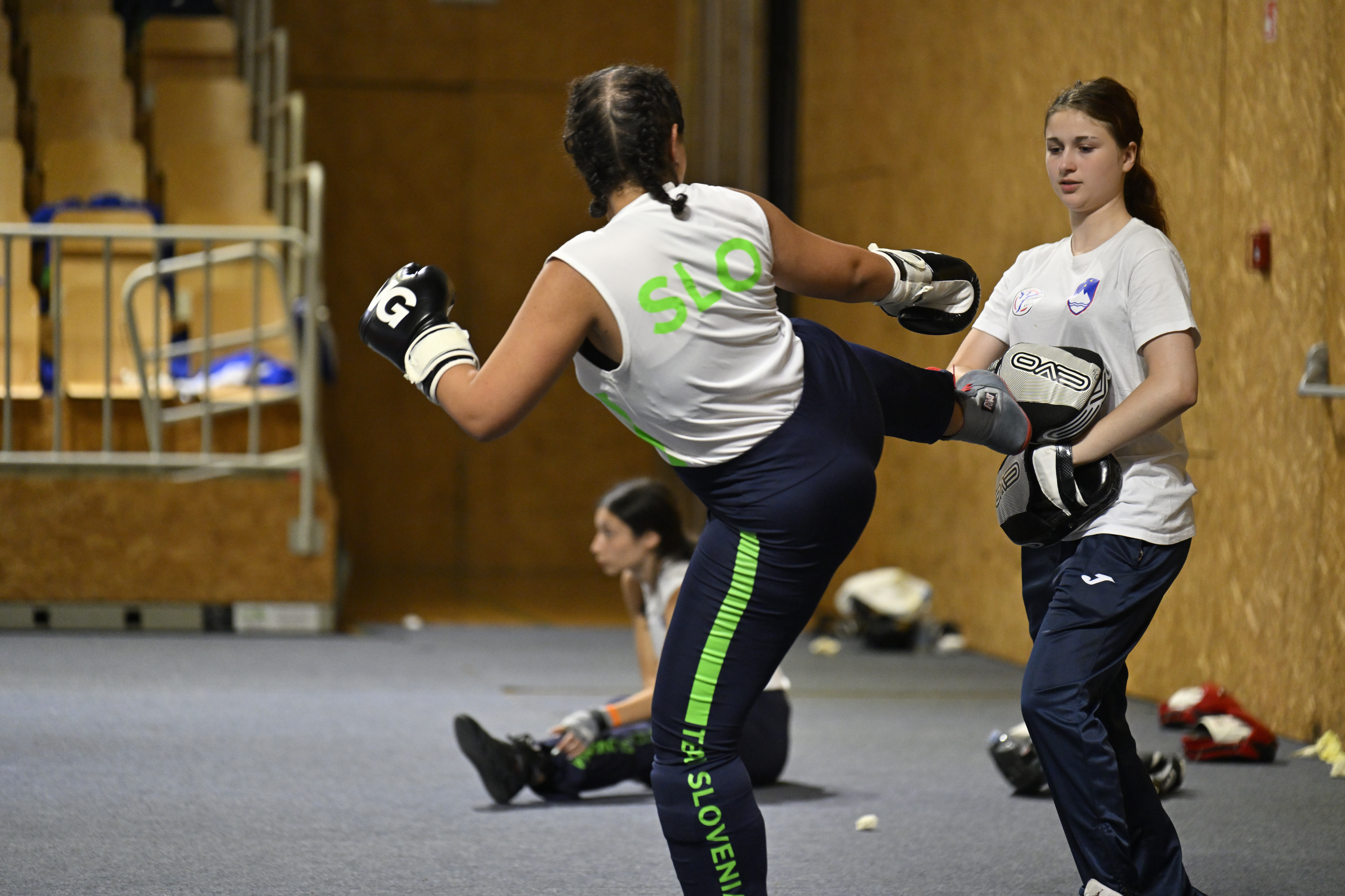 Slovenska savate reprezentanca navdušila na evropskem mladinskem prvenstvu v Sloveniji