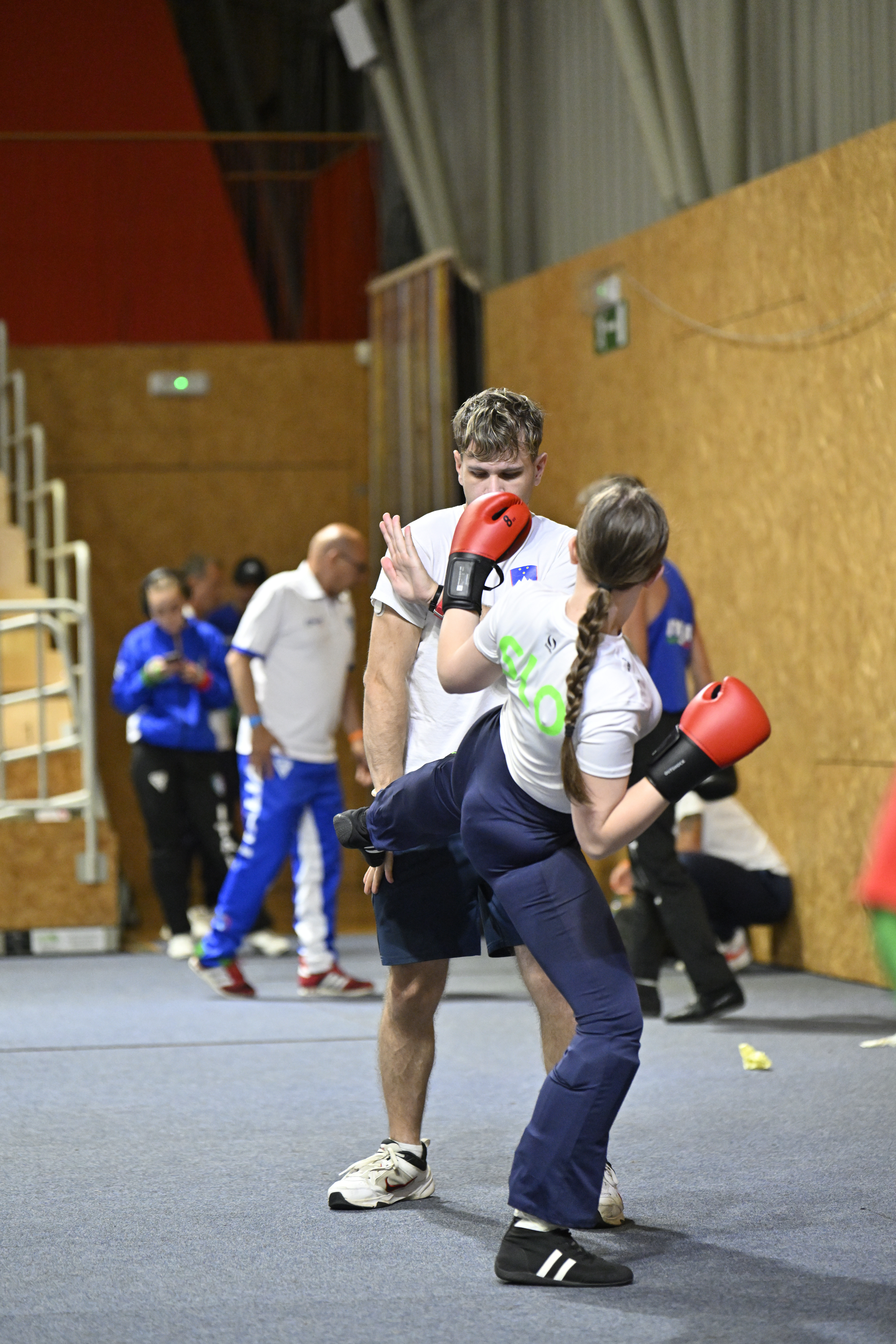 Slovenska savate reprezentanca navdušila na evropskem mladinskem prvenstvu v Sloveniji