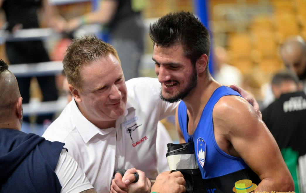 Slovenska savate reprezentanca navdušila na svetovnem članskem prvenstvu 2024 prvič v Sloveniji