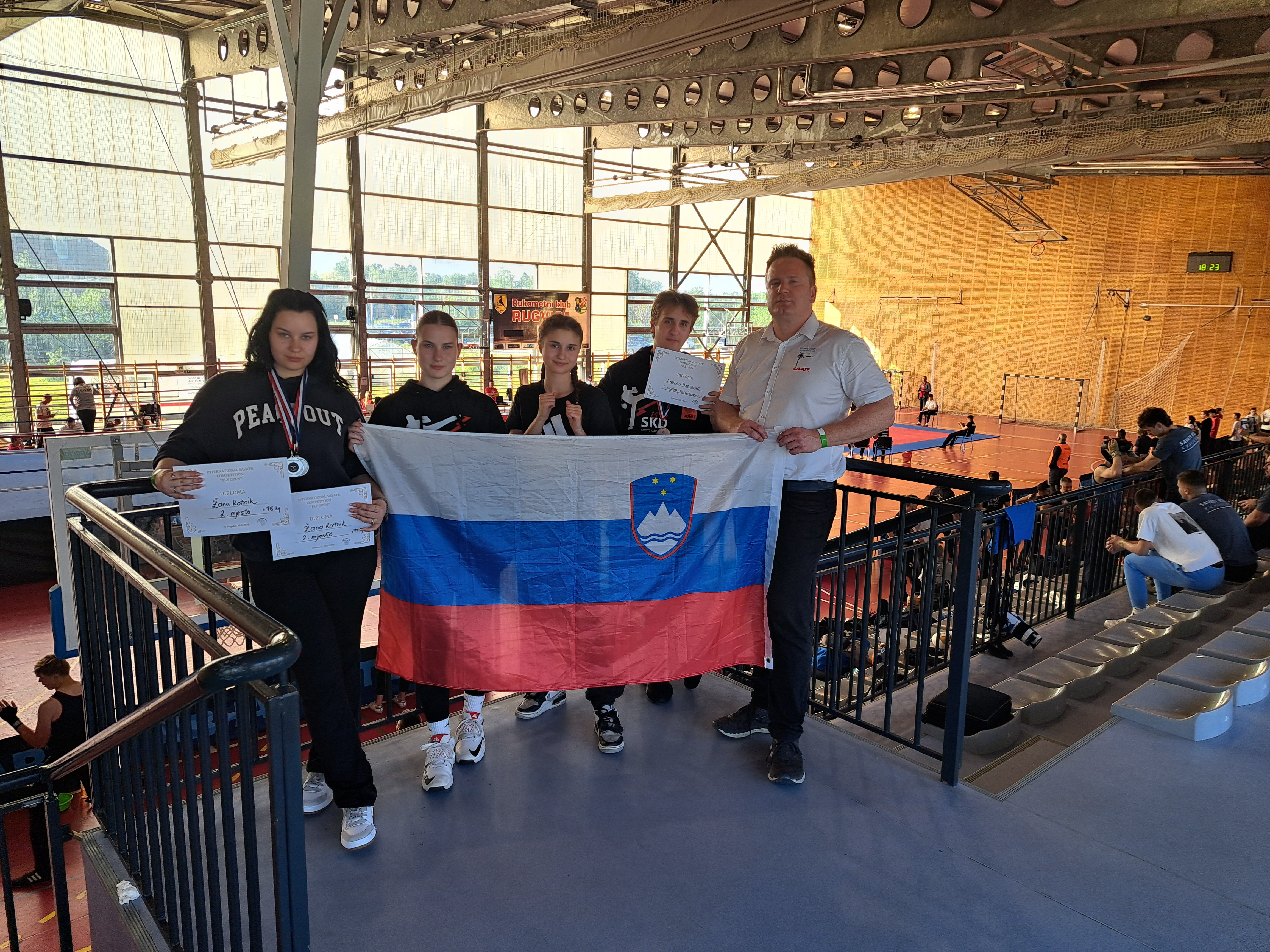 tekam na Hrvaškem Fly OPEN