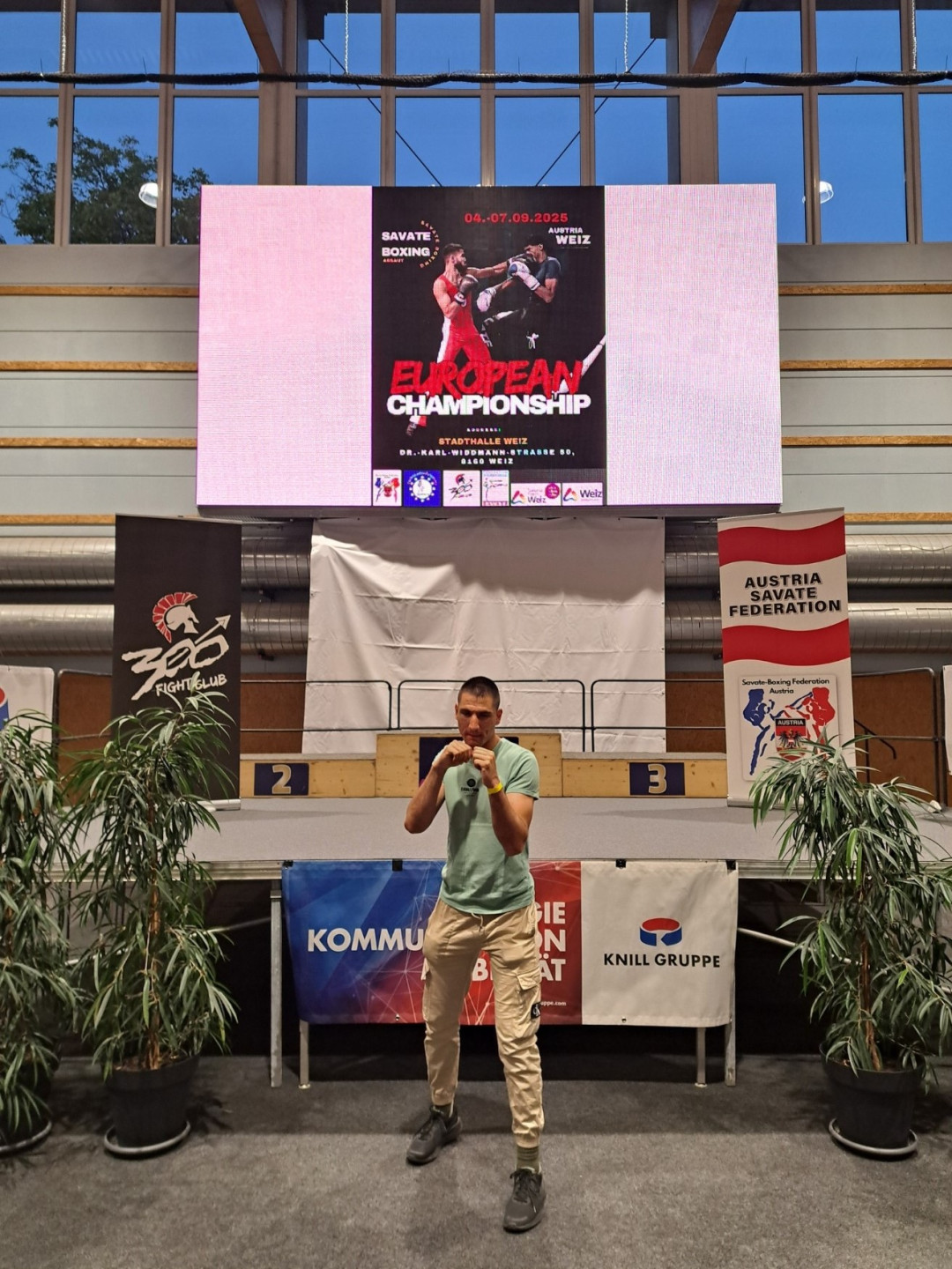 Žan Šubelj ponosno zastopal Slovenijo na evropskem prvenstvu v francoskem boksu - Savate