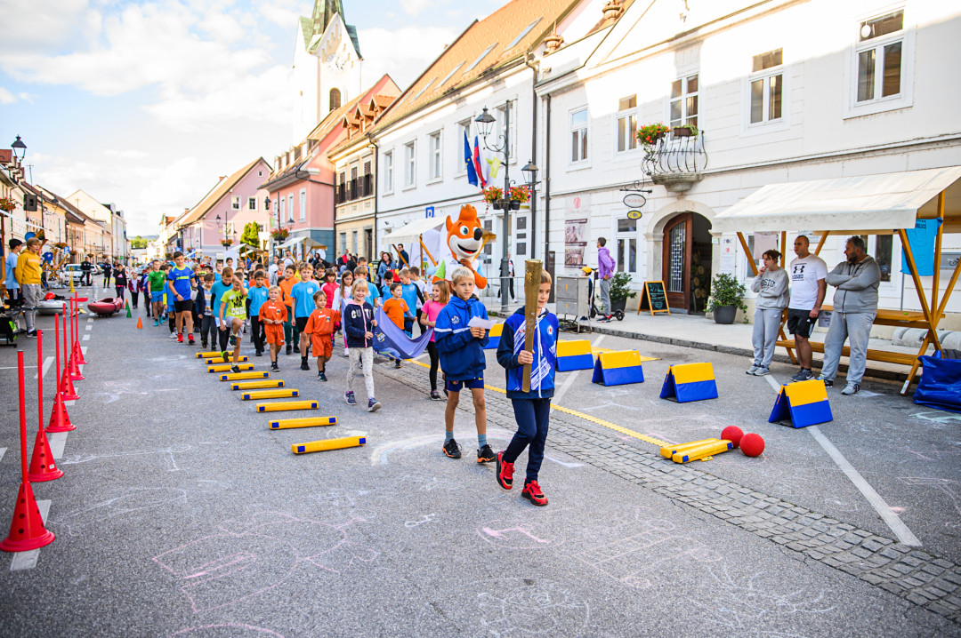 Mini olimpijada - predstavitev brežiških športnih društev
