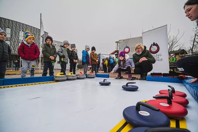 Peking doma - Brežice