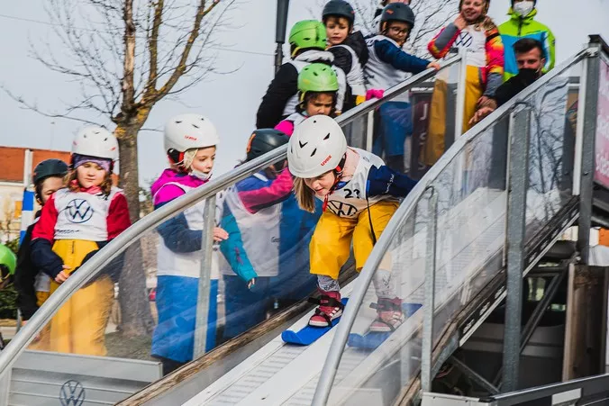 Peking doma - Brežice