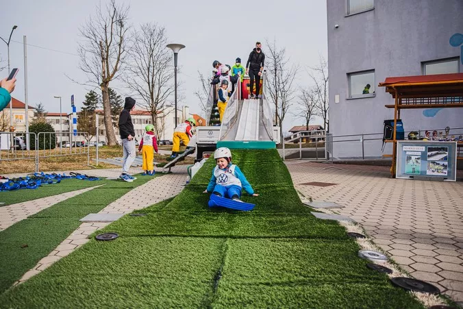 Peking doma - Brežice