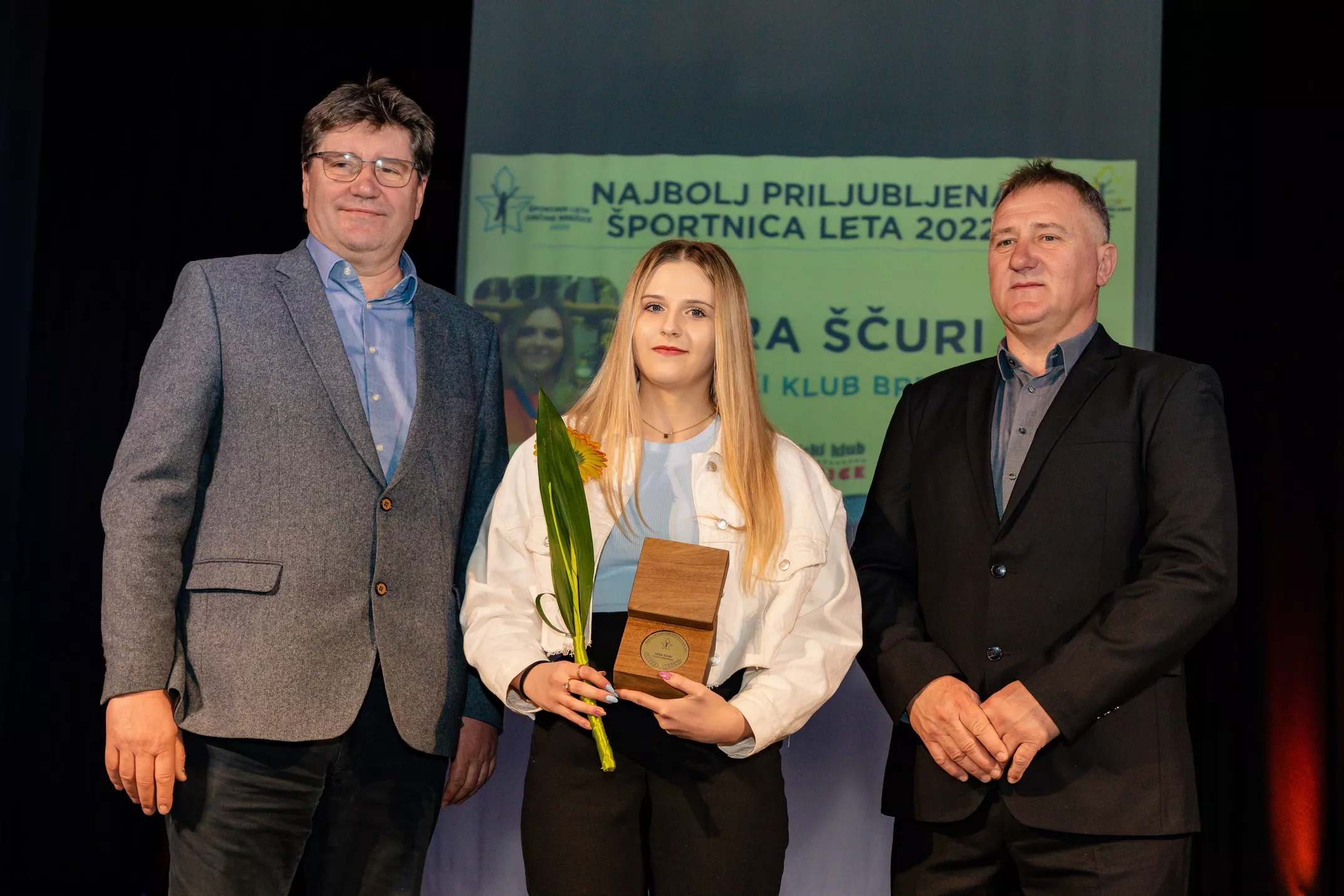 Sara Ščuri najbolj priljubljena športnica leta 2022!