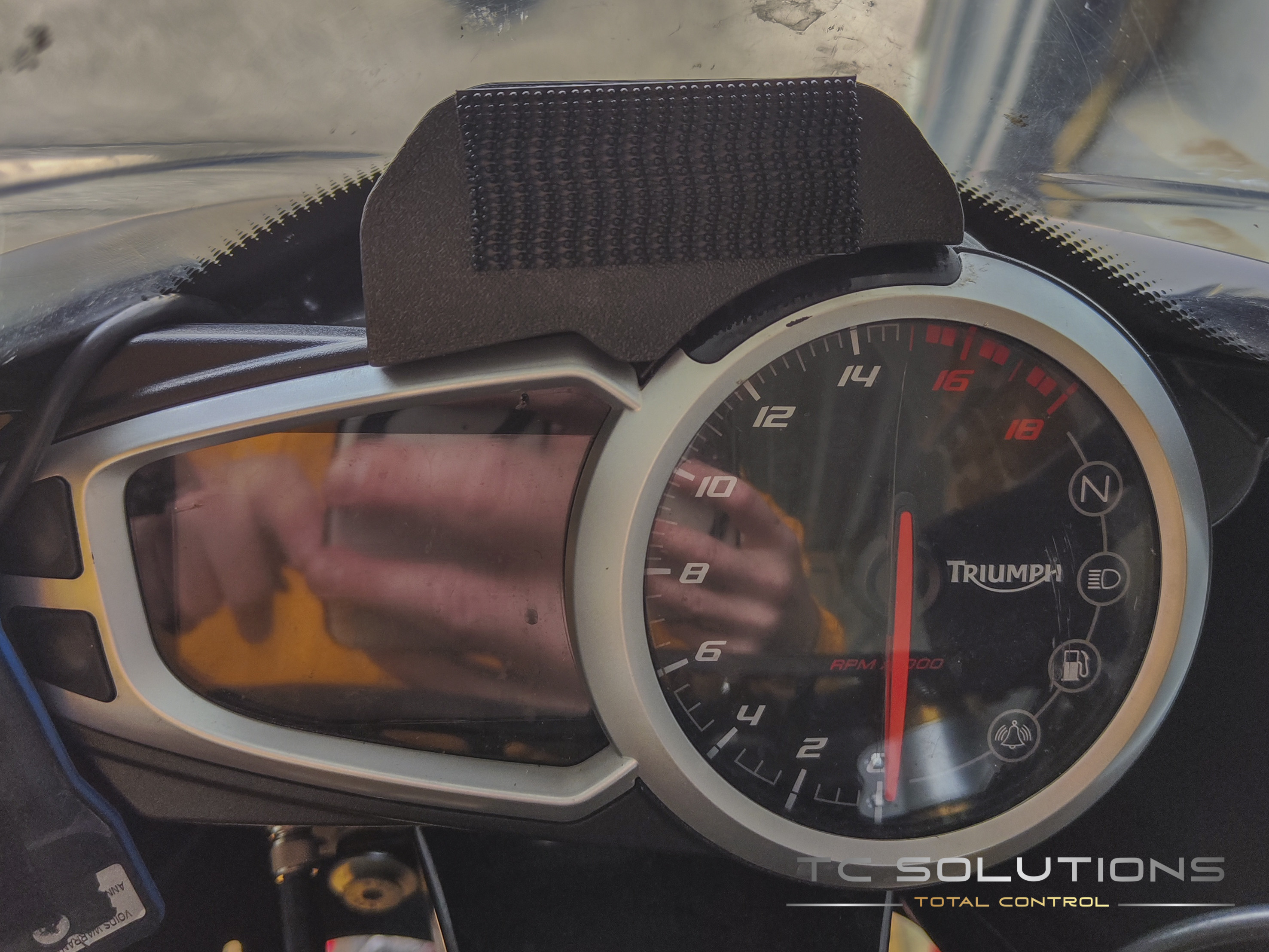 Triumph  starlane stealth mount