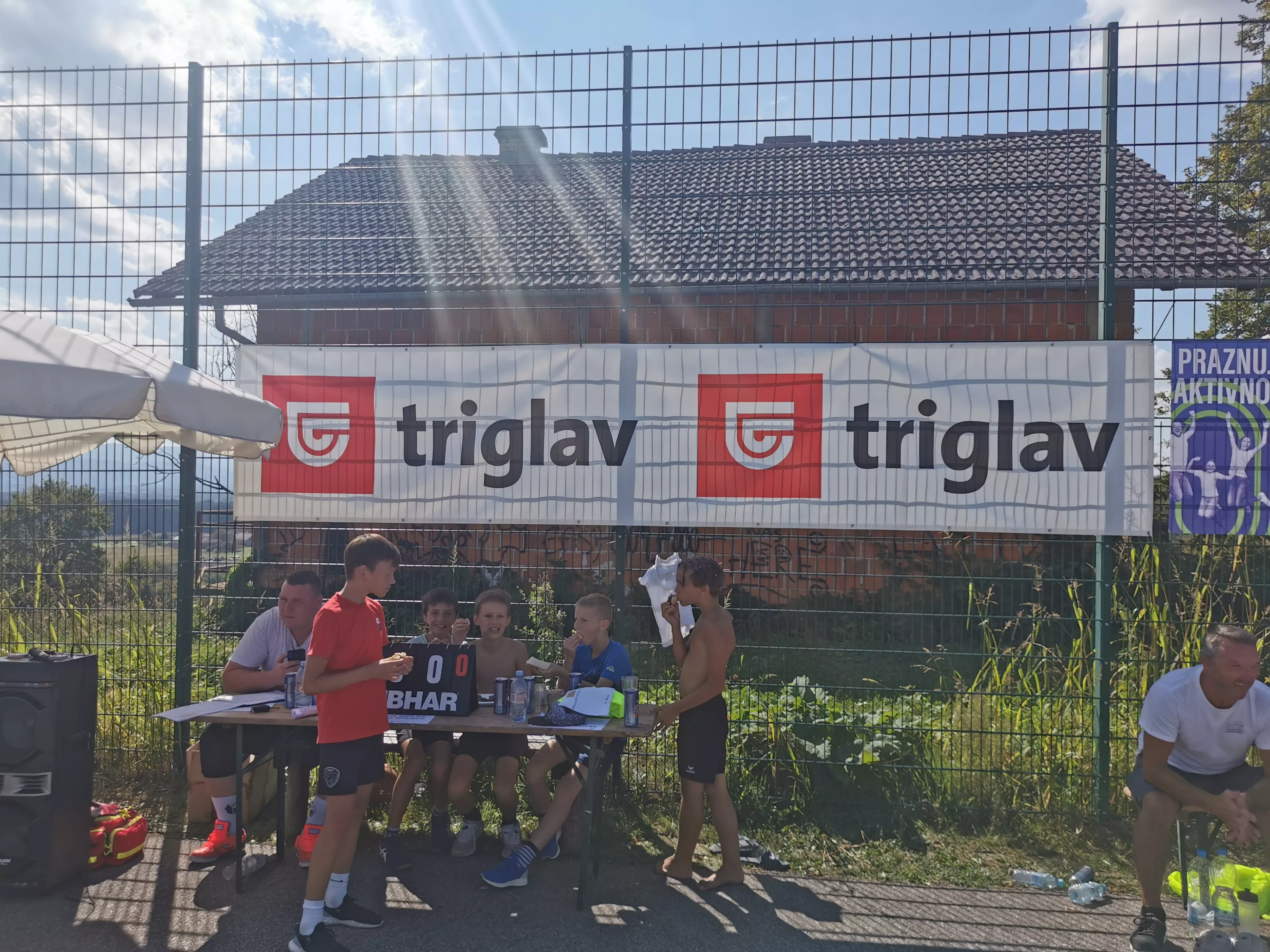 Nogometni turnir med krajevnimi skupnostmi občine Brežice