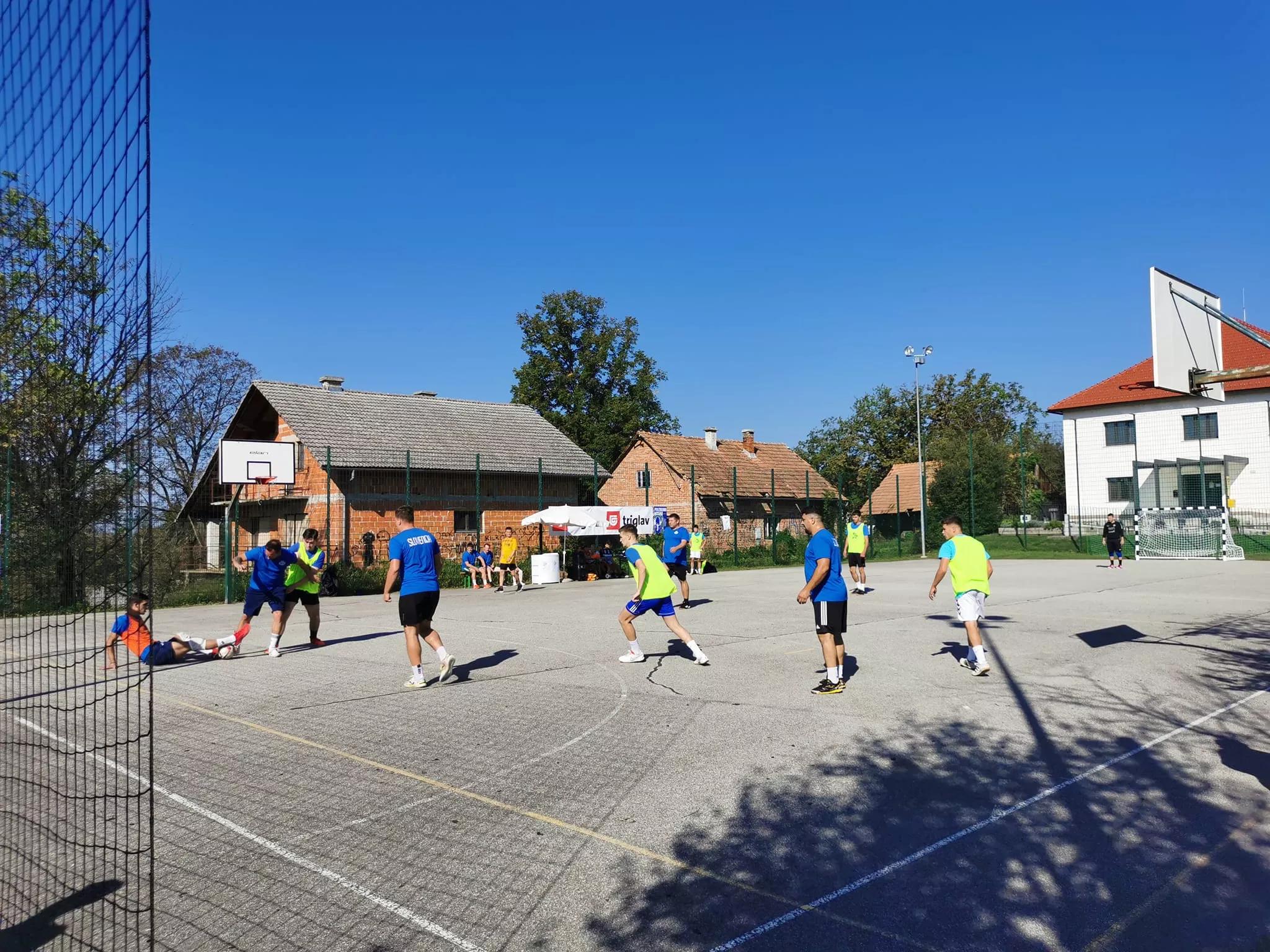 Turnirn med krajevnimi skupnostmi