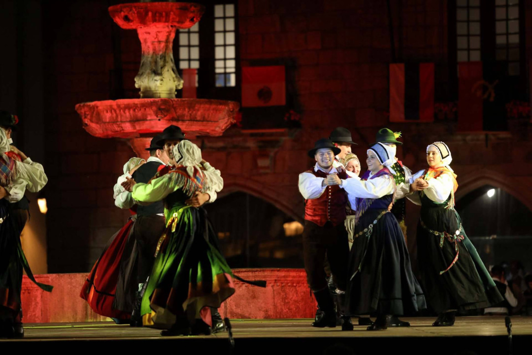 Folklorna skupina KUD Oton Župančič Artiče na Portugalskem