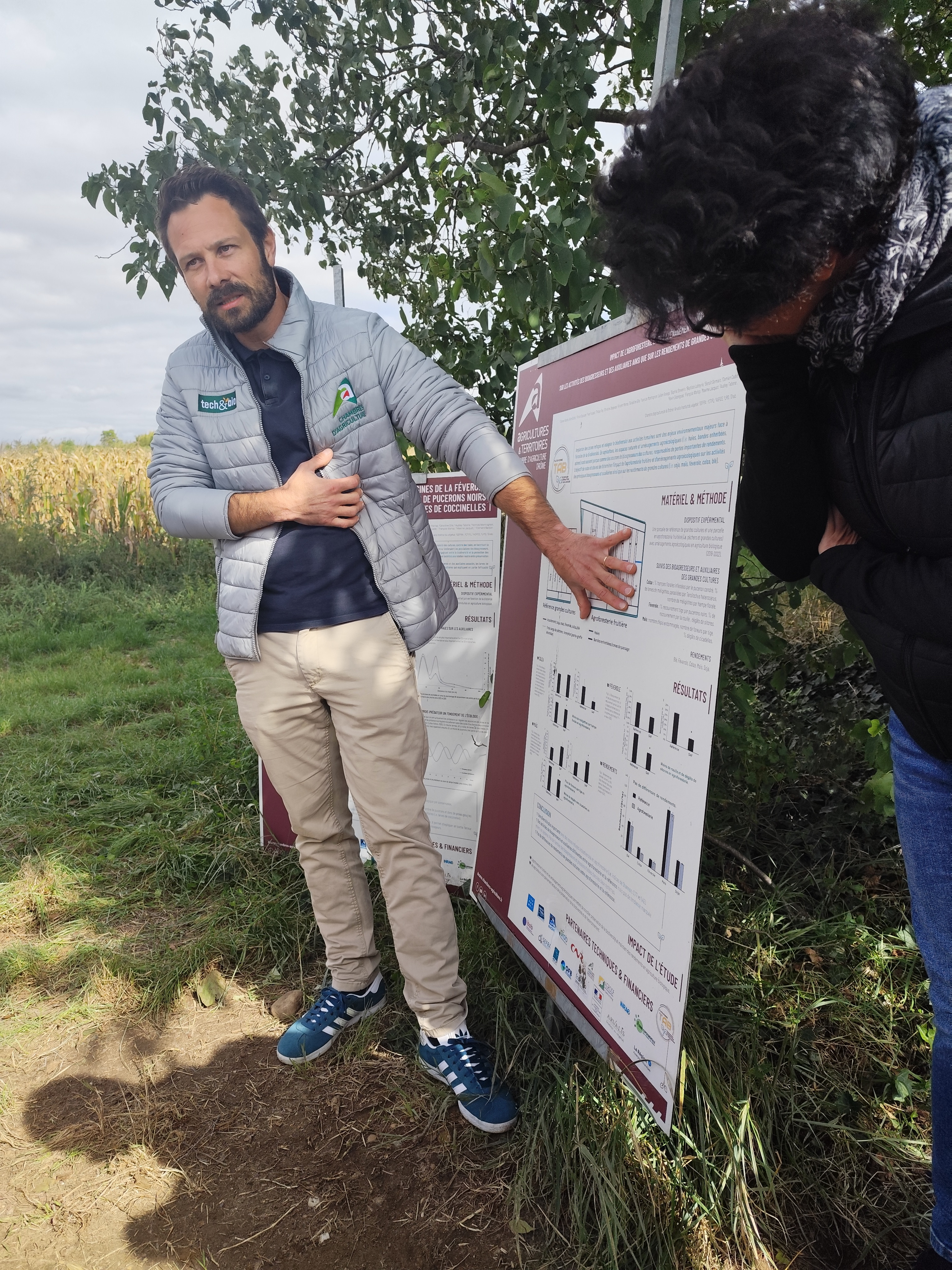 ZDEKS na sejmu Tech&Bio 2025: izmenjava znanja in predstavitev slovenskih inovacij