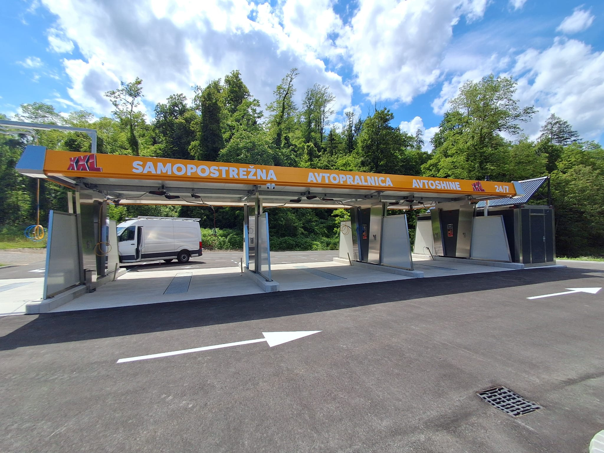Označevanje avtopralnice Radeče