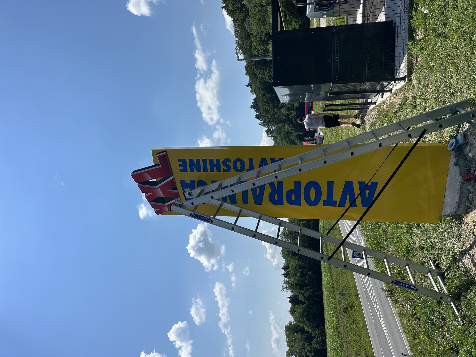 Označevanje avtopralnice Radeče