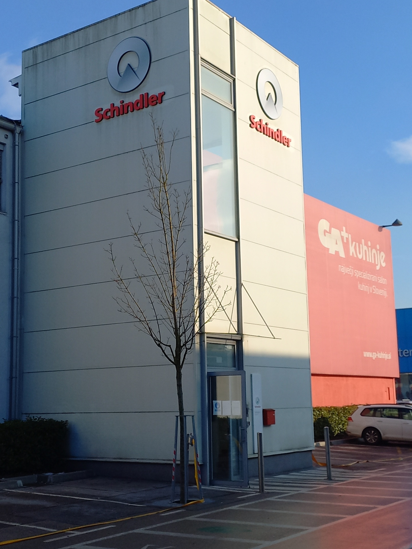 Reklamni napis Schindler