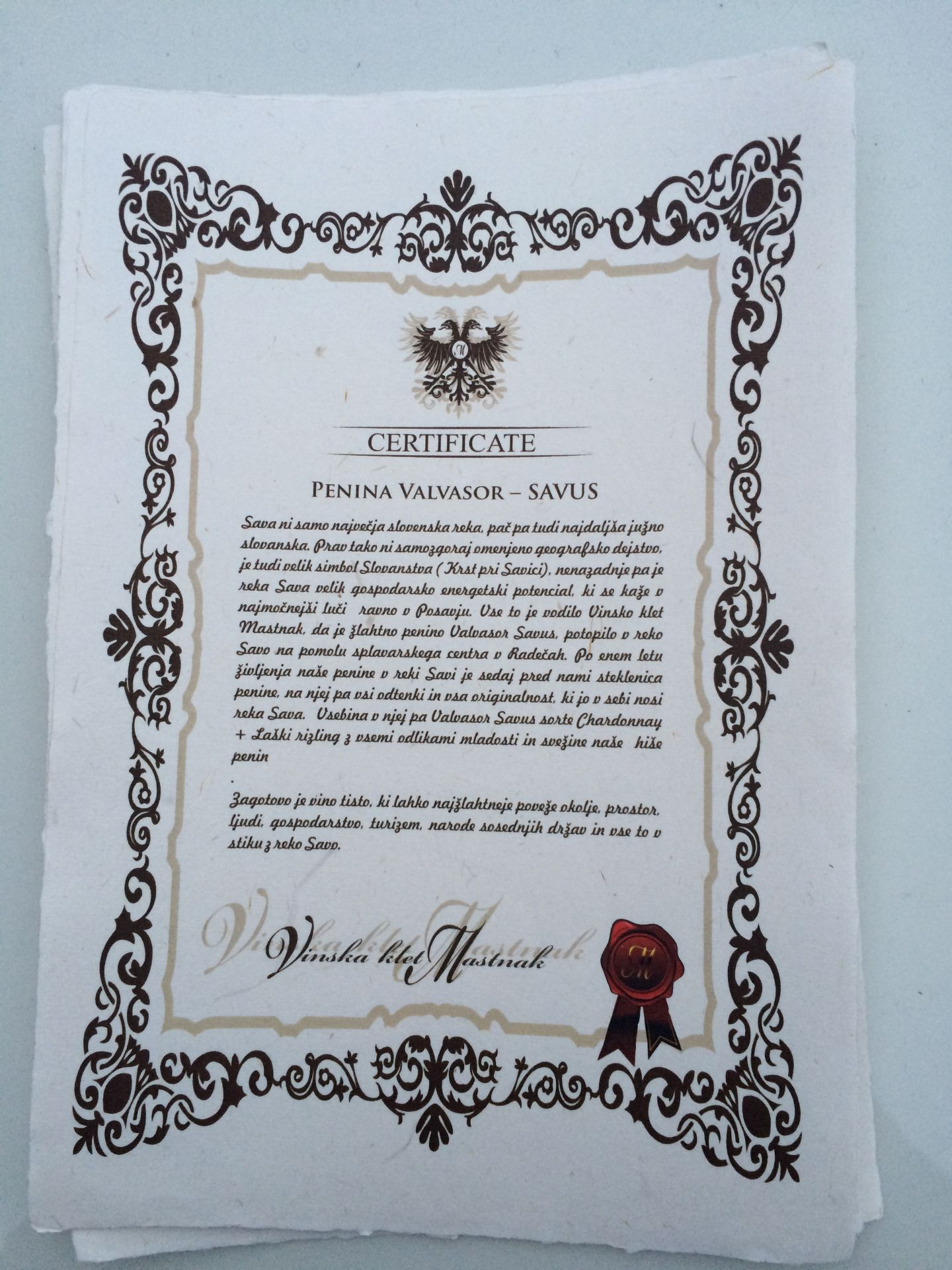 Štampiljke, plakate, priponke