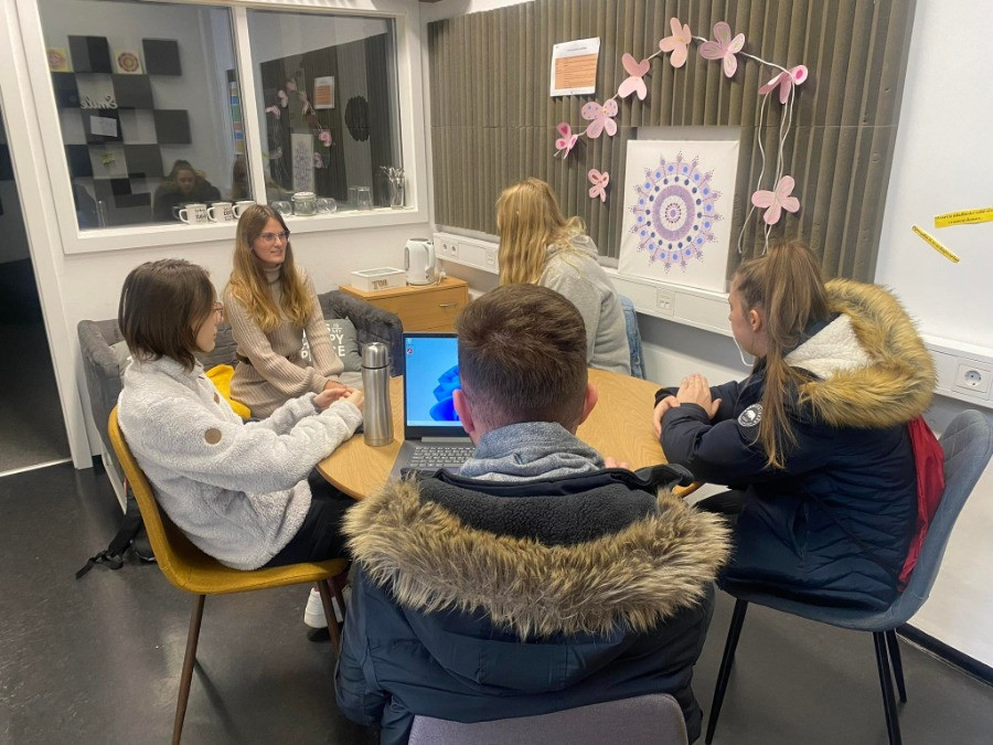 Aktivno socialno vključevanje starejših in mladih