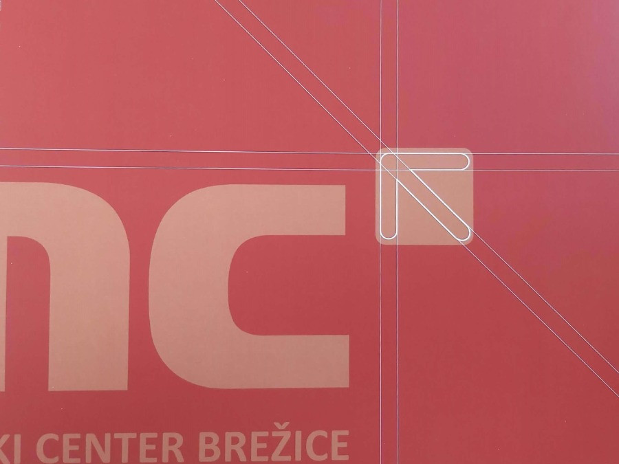 Dodatni komunikacijski material - Iva Davidovič