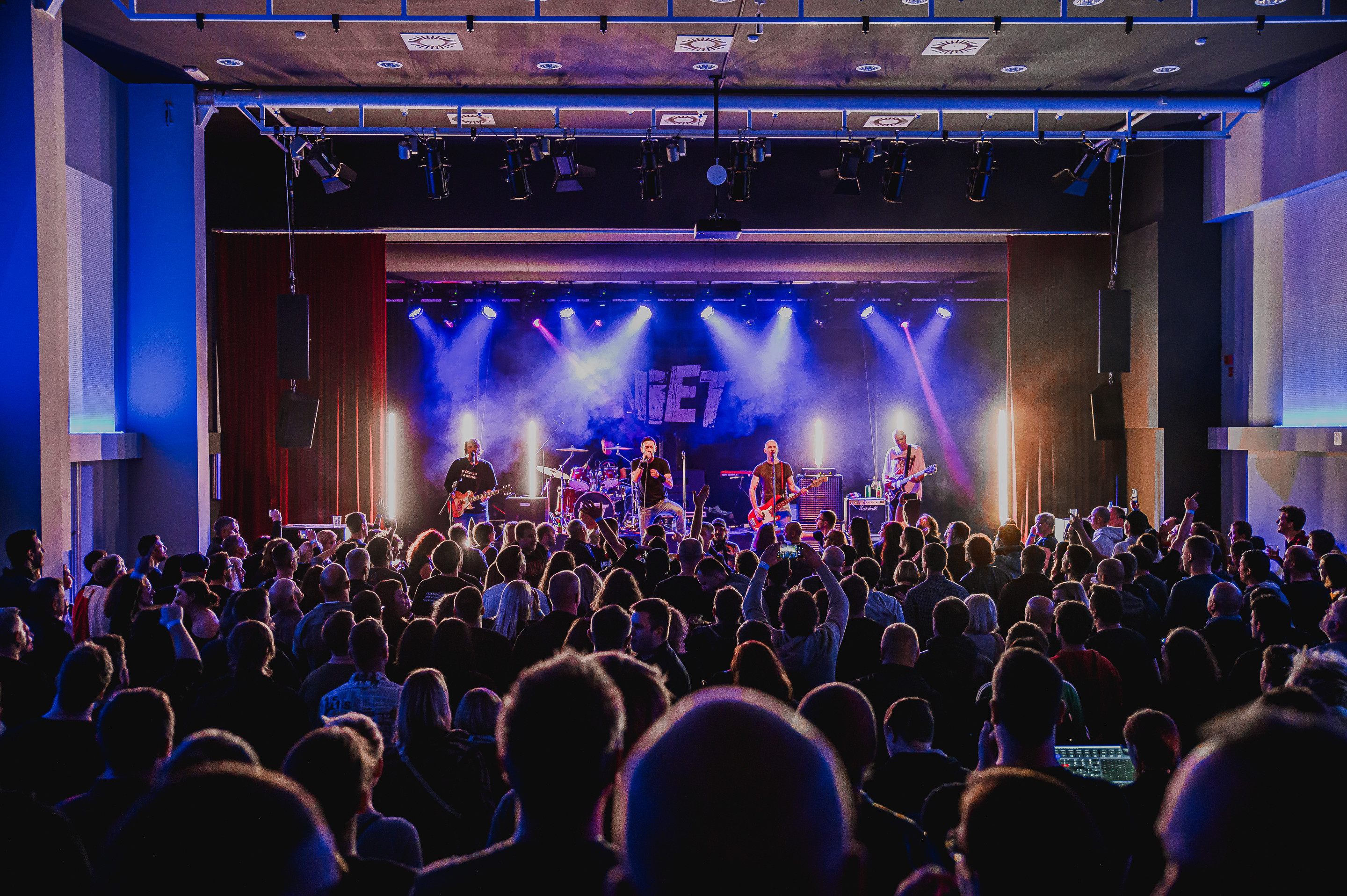 Koncert Niet + Ember