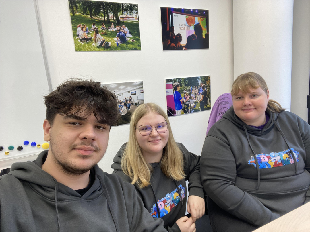 Mladi na praktičnem usposabljanju