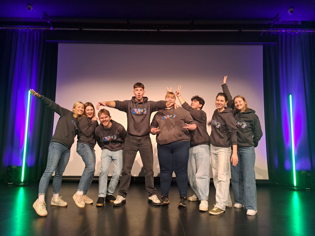 Nič o mladih brez mladih