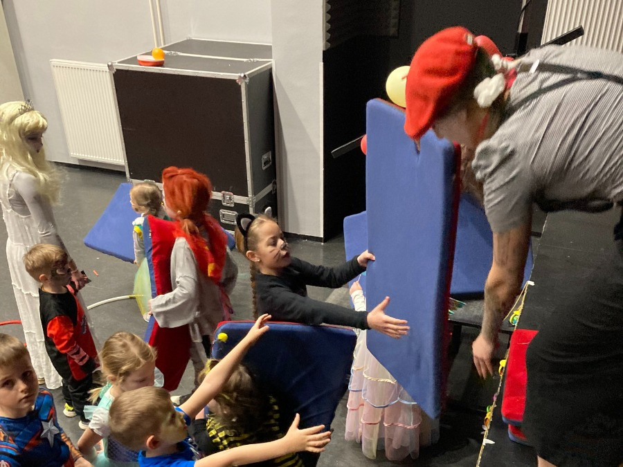 Otroško pustno rajanje 2022