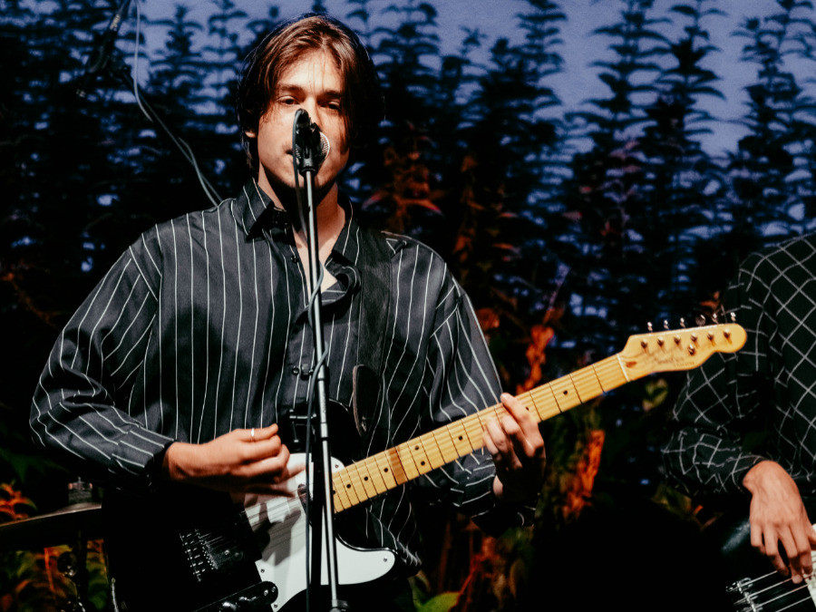 Poletje v parku: koncert Joker out